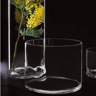 Vase cylindrique diam.15cm hauteur 15cm